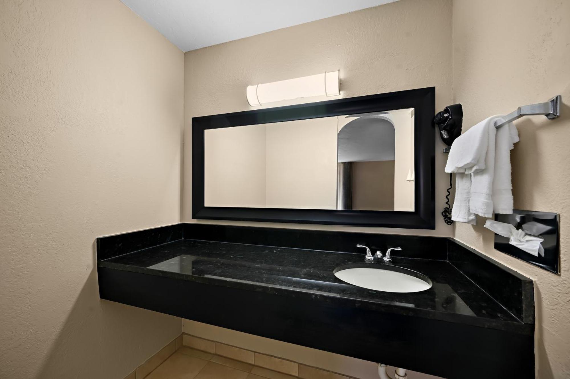 Quality Inn Fort Myers - Cape Coral Dış mekan fotoğraf