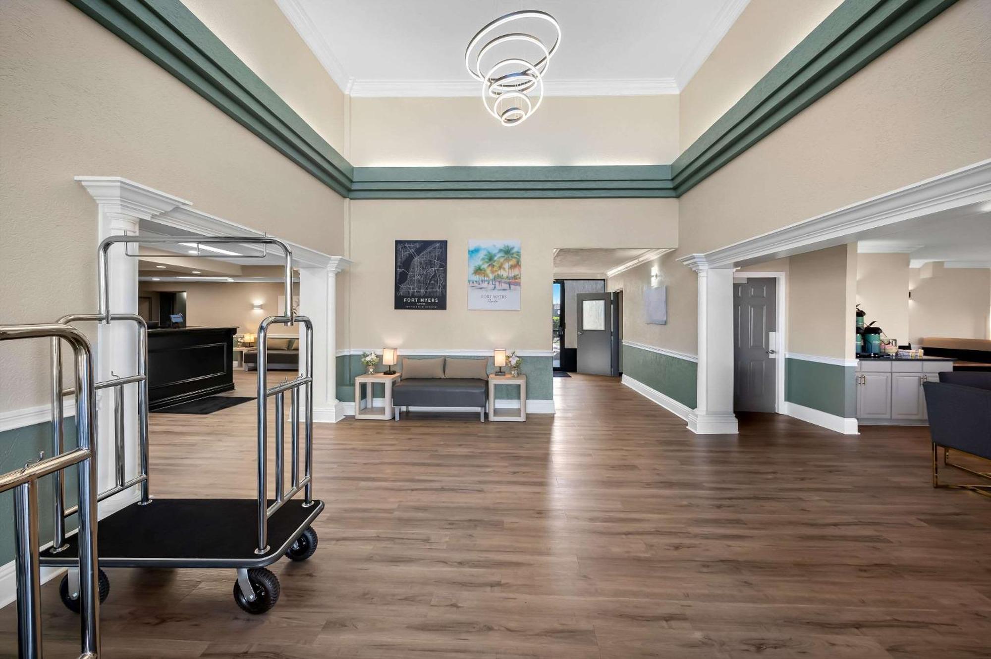 Quality Inn Fort Myers - Cape Coral Dış mekan fotoğraf