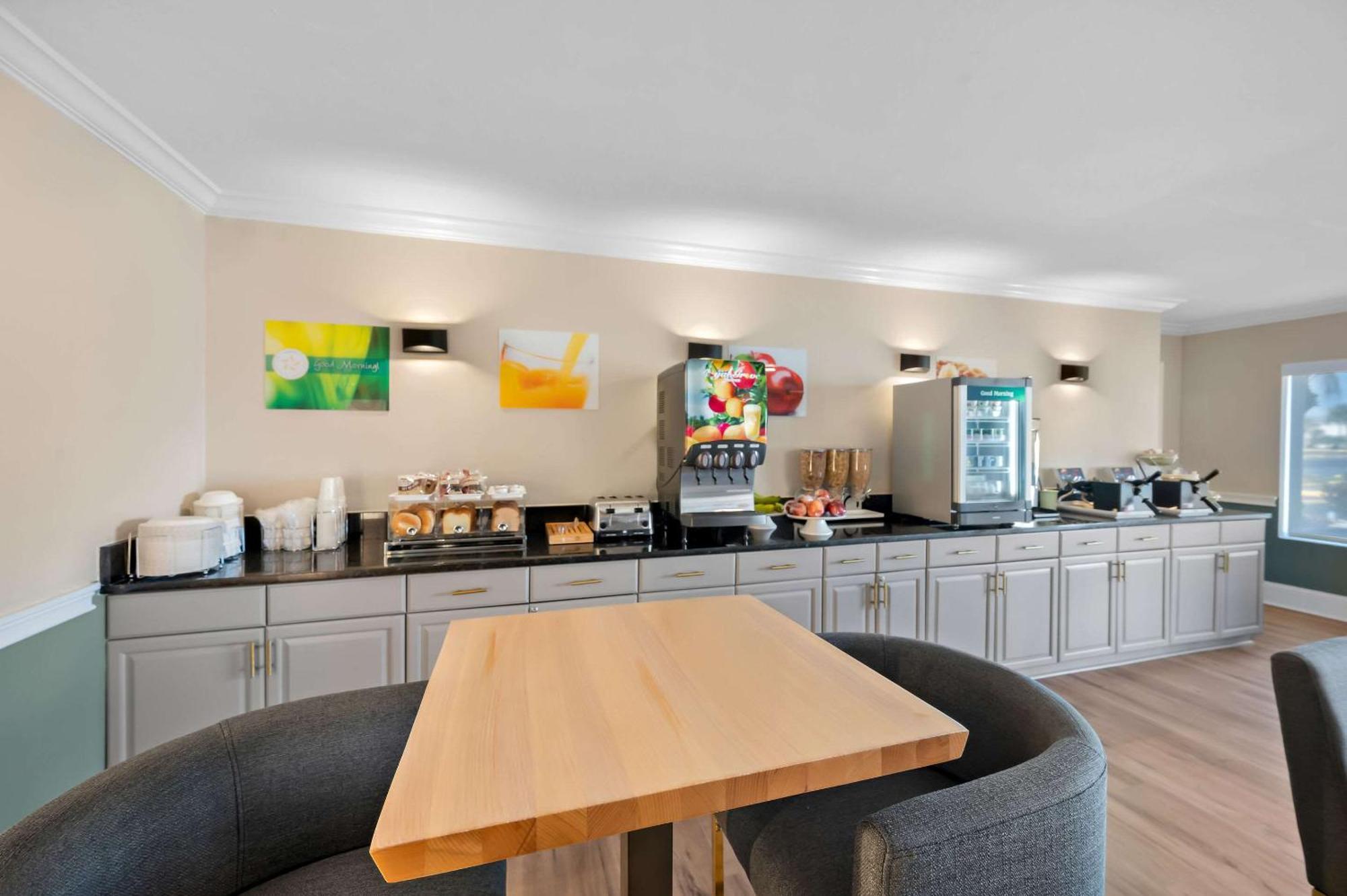 Quality Inn Fort Myers - Cape Coral Dış mekan fotoğraf