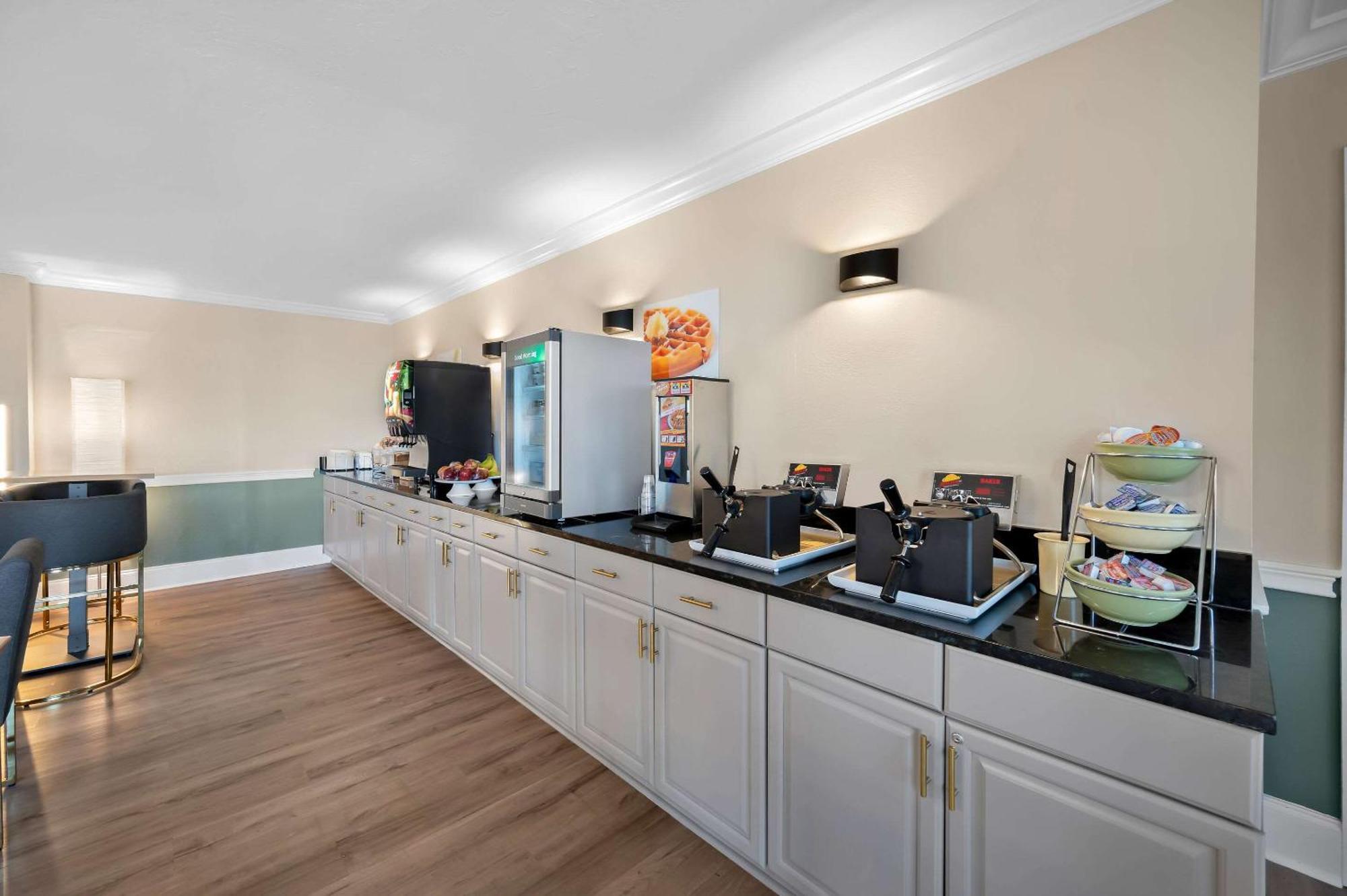 Quality Inn Fort Myers - Cape Coral Dış mekan fotoğraf