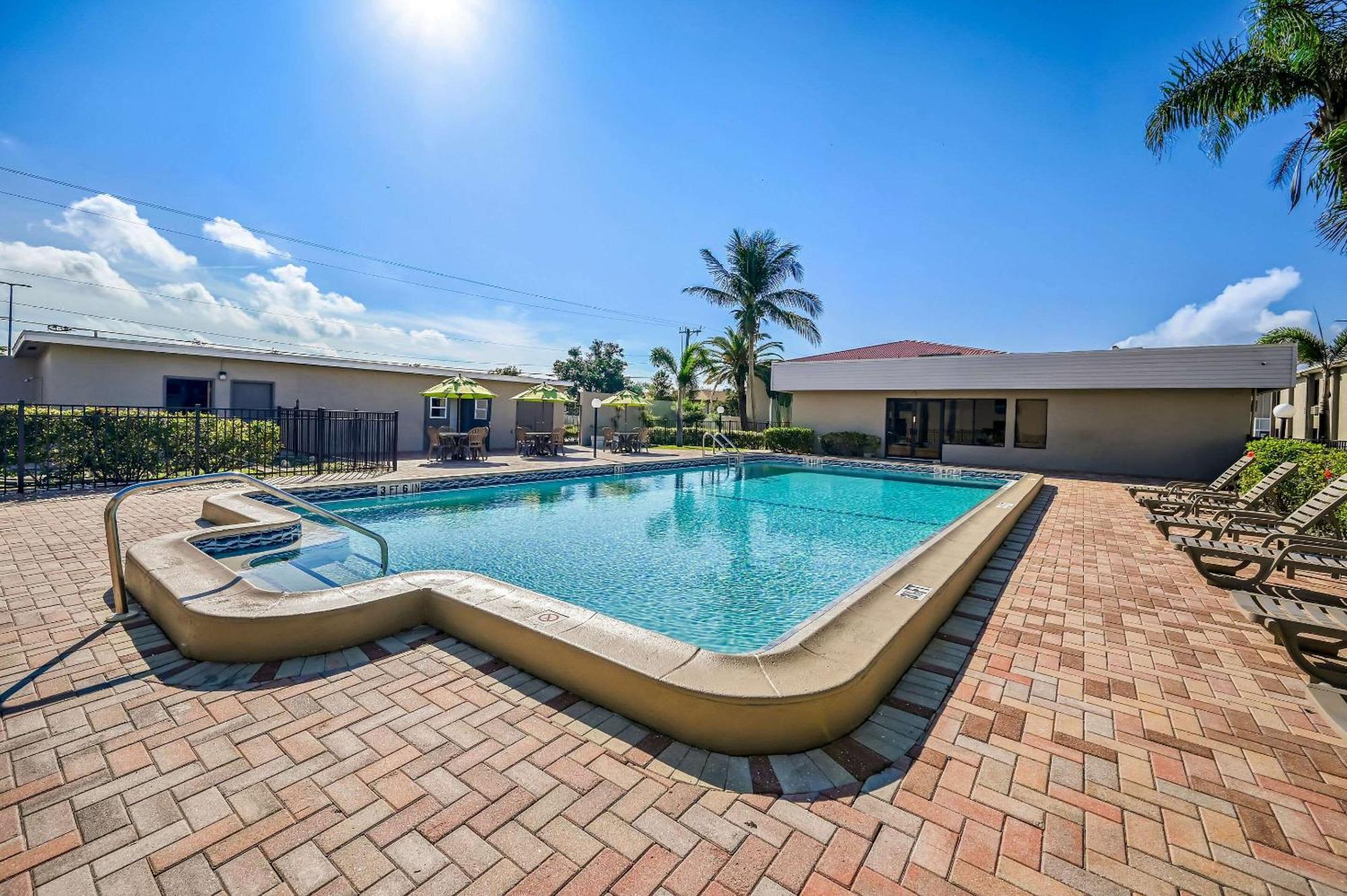 Quality Inn Fort Myers - Cape Coral Dış mekan fotoğraf